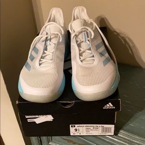Adidas Ubersonic Parley Womens Tennis Shoes Sz 9.5